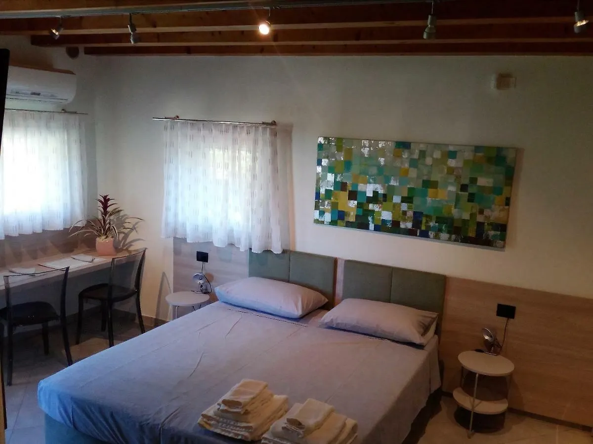 Salvia E Timo Rooms location